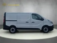 Używany Renault Trafic 120 KM (88 kW) 2021 Biały Minivan