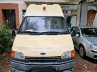 Używany Ford Transit 69 KM (50 kW) 1994 Beżowy Pickup