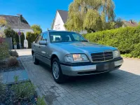 Gebraucht Mercedes C180 122 PS (89 kW) 1999 Silber Limousine