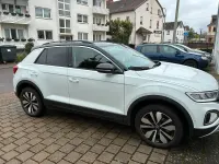Gebraucht VW T-Roc Move 110 PS (80 kW) 2024 Weiß SUV