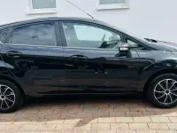 Gebraucht Ford Fiesta Trend 80 PS (58 kW) 2013 Schwarz Limousine