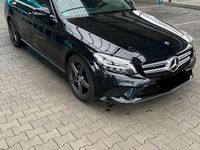 Gebraucht Mercedes C300 245 PS (180 kW) 2019 Schwarz Kombi