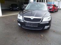 Gebraucht Skoda Octavia 122 PS (89 kW) 2013 Schwarzmagic perleffekt Kombi