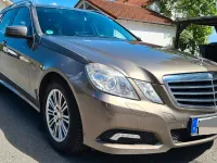 Gebraucht Mercedes E220 170 PS (125 kW) 2009 Braun Limousine