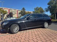 Gebraucht Mercedes E200 Elegance 136 PS (100 kW) 2016 Schwarz Kombi