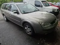 Gebraucht Ford Mondeo 130 PS (95 kW) 2002 Silber Kombi