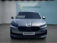 Gebraucht Skoda Superb 204 PS (150 kW) 2025 Grau Kombi