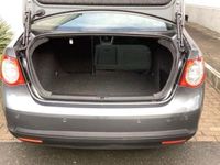 gebraucht VW Jetta V 1.6 Benzin Comfortline