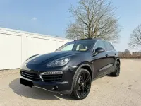 Używany Porsche Cayenne 245 KM (180 kW) 2011 Czarny SUV