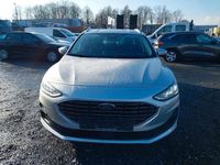 Gebraucht Ford Focus 116 PS (85 kW) 2023 Silber Limousine