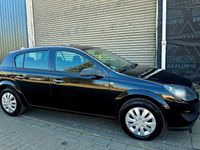 Gebraucht Opel Astra Innovation 90 PS (66 kW) 2009 Schwarz Limousine