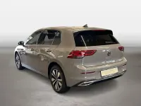 Gebraucht VW Golf VIII Move 116 PS (85 kW) 2024 Mondsteingrau Limousine