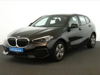 Gebraucht BMW 118 Advantage 136 PS (100 kW) 2023 Saphirschwarz metallic SUV