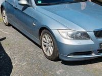 Second-hand BMW 325 218 CP (160 kW) 2005 Gri Berlinǎ