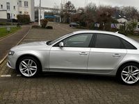 Gebraucht Audi A4 Ambiente 160 PS (117 kW) 2011 Silber Limousine