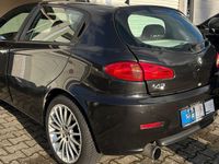 Gebraucht Alfa Romeo 147 Progression 105 PS (77 kW) 2006 Schwarz Kleinwagen