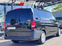 Gebraucht Mercedes Vito 163 PS (119 kW) 2023 Obsidianschwarz metallic Van