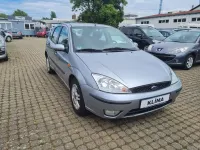 Gebraucht Ford Focus 116 PS (85 kW) 2004 Silber Limousine