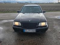 Gebraucht Mercedes C240 170 PS (125 kW) 1999 Schwarz Kombi