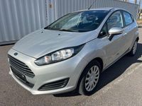 Gebraucht Ford Fiesta Trend 95 PS (69 kW) 2013 Silber Kleinwagen