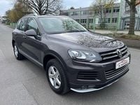 Gebraucht VW Touareg 239 PS (175 kW) 2011 Grau SUV