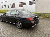 Gebraucht Mercedes E200 160 PS (117 kW) 2019 Schwarz Limousine