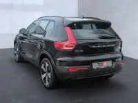Używany Volvo XC40 Ultimate 169 kW (231 KM) 2022 Czarny SUV
