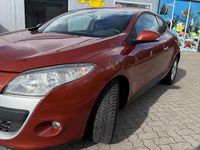 Gebraucht Renault Mégane 105 PS (77 kW) 2009 Orange Limousine