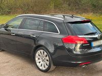Gebraucht Opel Insignia 220 PS (161 kW) 2012 Schwarz Kombi