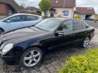 Gebraucht Mercedes E240 180 PS (132 kW) 2002 Schwarz Limousine