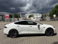 Gebraucht Tesla Model S Performance 514 kW (700 PS) 2015 Weiß Kleinwagen