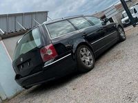 Gebraucht VW Passat 240 PS (176 kW) 2001 Schwarz Kombi