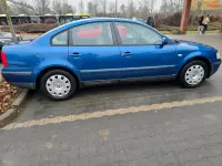 Second-hand VW Passat 115 CP (84 kW) 1999 Albastru Berlinǎ
