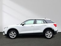 Gebraucht Audi Q2 Advanced Plus 190 PS (139 kW) 2023 Gletscherweiß metallic SUV