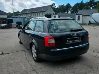 Gebraucht Audi A4 131 PS (96 kW) 2002 Blau Kombi