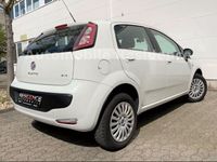 gebraucht Fiat Punto Dynamic 1.4 Erdgas*Klima*SHZ*MFL*8Fach