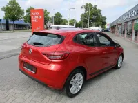 Gebraucht Renault Clio V Business 101 PS (74 kW) 2021 Rot Limousine