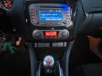 Second-hand Ford Focus Ghia 145 CP (106 kW) 2009 Argintiu Berlinǎ