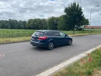 Gebraucht Ford Focus 105 PS (77 kW) 2011 Blau Kombi
