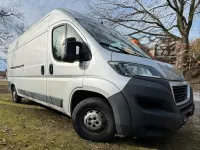 Gebraucht Peugeot Boxer 131 PS (96 kW) 2018 Silber Van