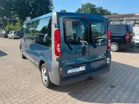 Gebraucht Opel Vivaro 114 PS (83 kW) 2007 Panorama blau (mi2) Van / Kleinbus