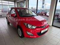 Gebraucht Hyundai i20 Edition 86 PS (63 kW) 2013 Rot Kleinwagen