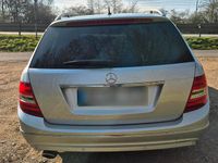 Gebraucht Mercedes C220 170 PS (125 kW) 2014 Silber Kombi