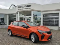 Gebraucht Renault Clio Evolution 67 PS (49 kW) 2024 Valencia orange Kleinwagen