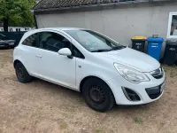 Usata Opel Corsa 69 CV (50 kW) 2011 Bianco Utilitaria