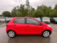 Gebraucht Toyota Yaris Team 69 PS (50 kW) 2009 Rot Kleinwagen