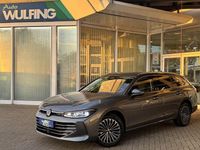 Neu VW Passat Elegance 150 PS (110 kW) 2025 Diabasgrau Kombi
