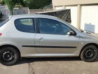 Gebraucht Peugeot 206 Filou 75 PS (55 kW) 2005 Silber Kleinwagen
