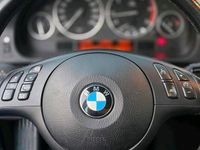 Gebraucht BMW 525 163 PS (119 kW) 2001 Grau Kombi