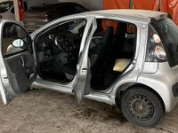 Gebraucht Citroën C1 68 PS (50 kW) 2007 Silber Kleinwagen